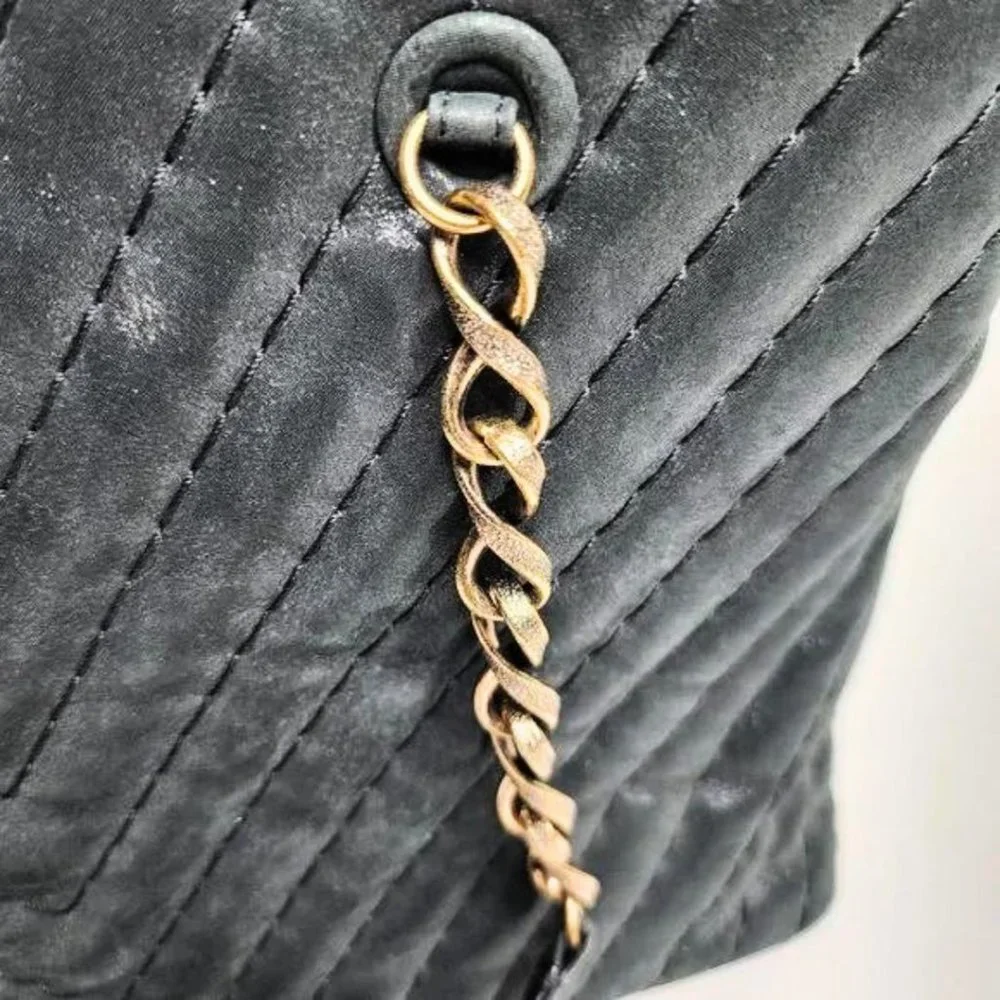 CHANEL Surpique CC Charm Tote Chevron Iridescent Calfskin Large Shoulder Bag